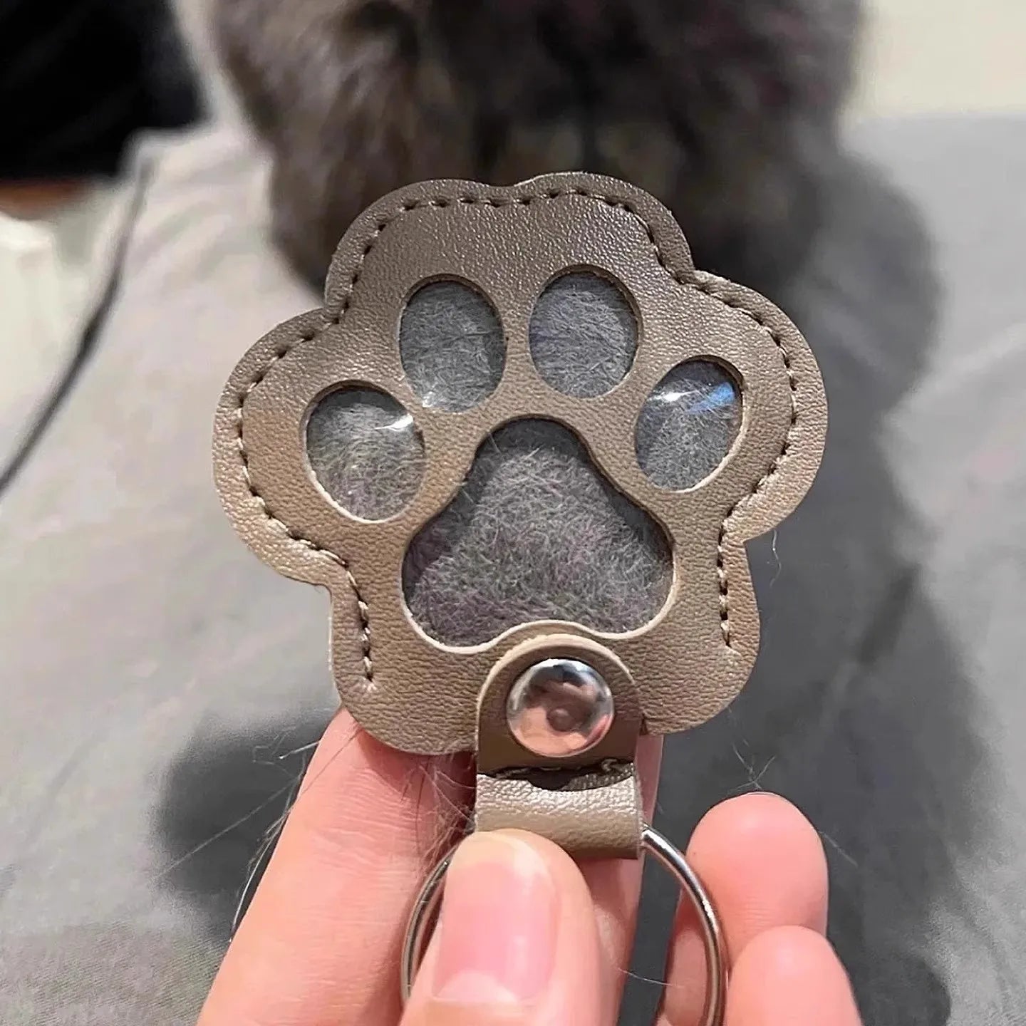 ModoHome™ Pet Hair Memorial Keychain – PU Leather Keepsake Paw Locket